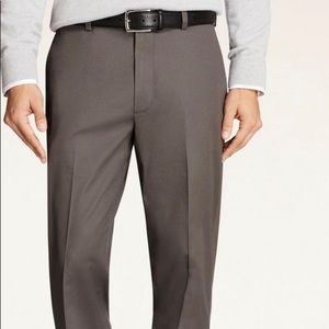 Brooks Brothers ‘Clark’ Chino